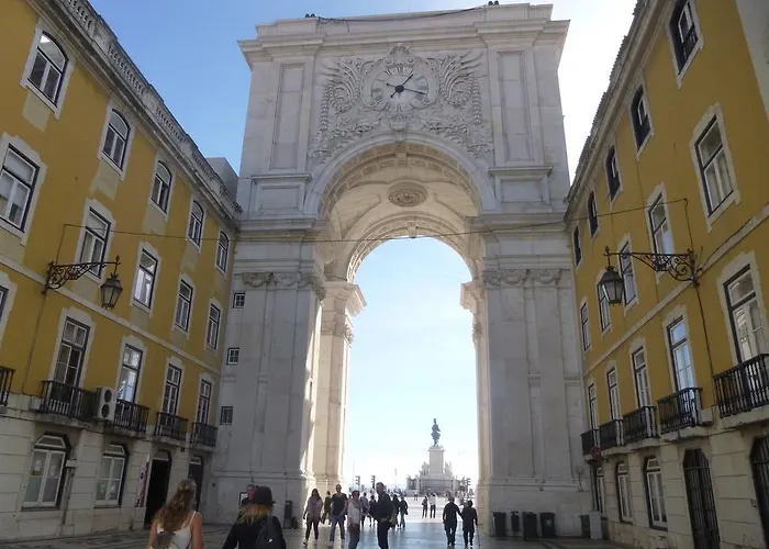 Lovehome Apartment *